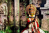 Indian classical dance - Kathakali performance at Cochin Cultural Centre 